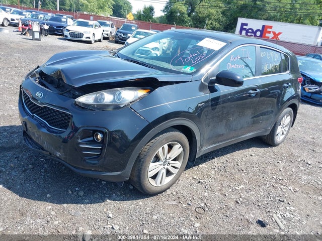 KIA Sportage Lx 2018 KNDPMCAC4J7382894 Image 2