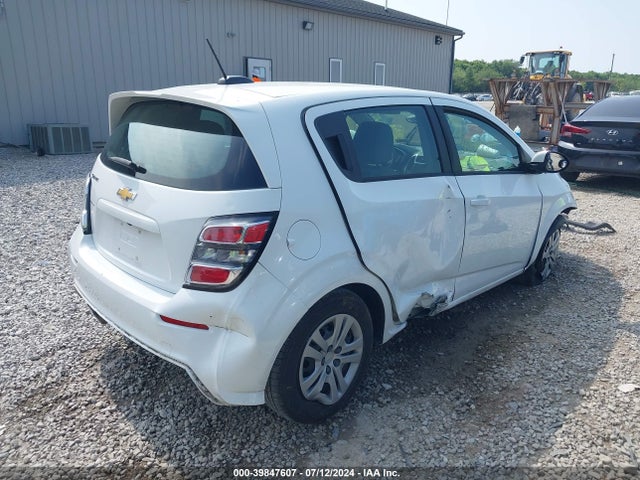 Chevrolet Sonic Lt Auto 2017 1G1JG6SHXH4154038 Image 4