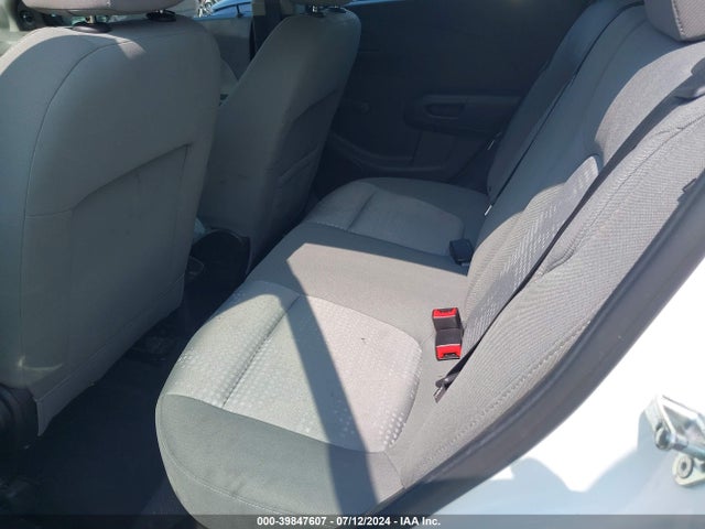 Chevrolet Sonic Lt Auto 2017 1G1JG6SHXH4154038 Image 8