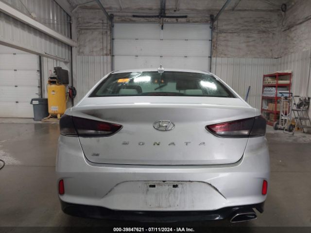 5NPE24AFXKH799110 Hyundai SONATA SE