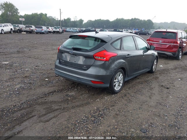 Ford FOCUS SE 2016 1FADP3K23GL298331 Image 4
