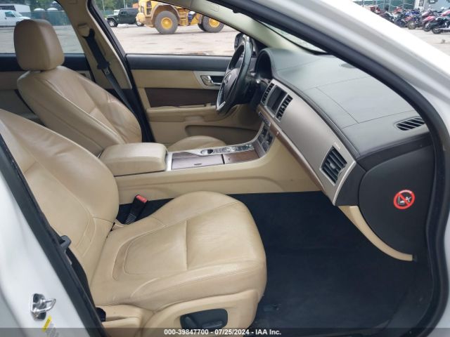 SAJWA0FS2FPU56101 Jaguar Xf 2.0t Premium