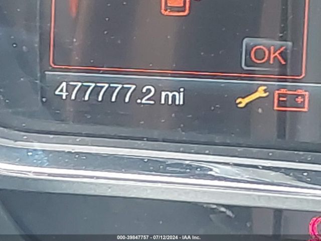 2LMHJ5NK1EBL55983 Lincoln Mkt Livery
