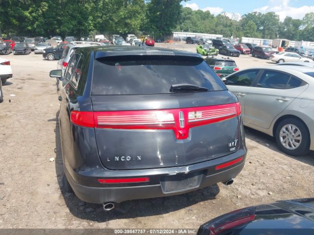 2LMHJ5NK1EBL55983 Lincoln Mkt Livery