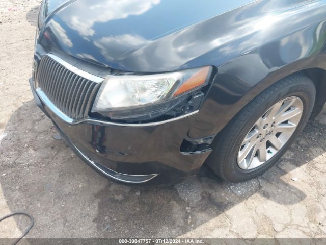 2LMHJ5NK1EBL55983 Lincoln Mkt Livery