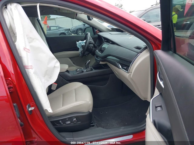 1GYFZCR44MF023799 Cadillac Xt4 Fwd Premium Luxury