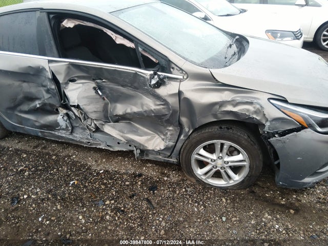 Chevrolet Cruze Lt Auto 2017 1G1BE5SM0H7275581 Image 6