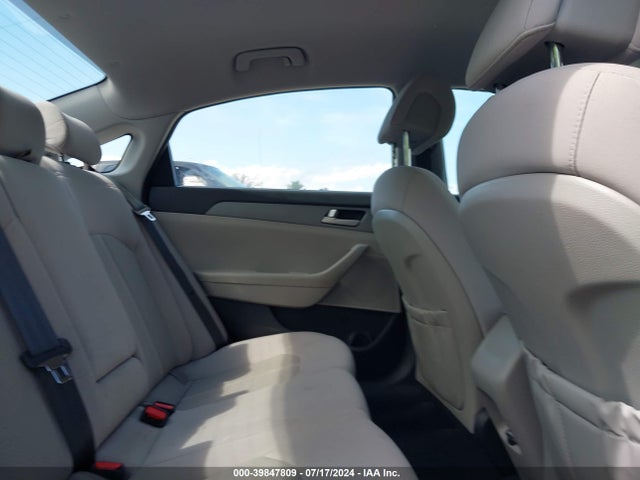 Hyundai Sonata 2017 5NPE24AF5HH483980 Image 8