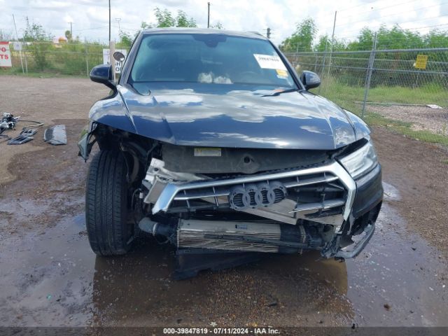 WA1ANAFY3J2110517 Audi Q5 2.0t Premium/2.0t Tech Premium
