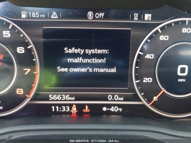 WA1ANAFY3J2110517 Audi Q5 2.0t Premium/2.0t Tech Premium