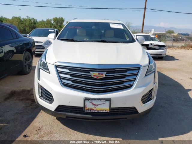 1GYKNBRS5HZ121781 Cadillac XT5 LUXURY