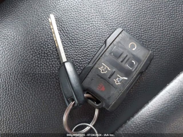 1GNSKHKC2KR109512 Chevrolet Suburban Lt