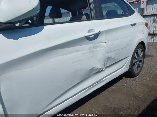 KMHCT4AE7HU320504 Hyundai Accent Value Edition
