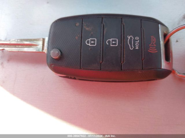 KNAFX4A80E5204371 KIA FORTE EX