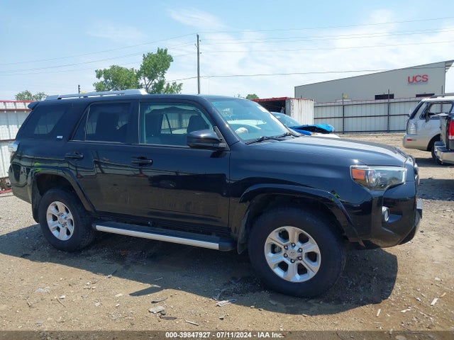 Toyota 4RUNNER SR5 2016 JTEBU5JR4G5396871 Image 12