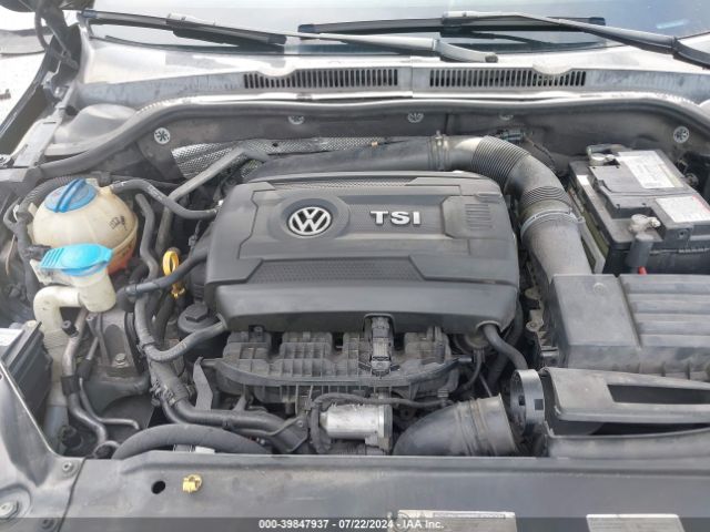 3VWD17AJ7GM416405 Volkswagen Jetta 1.8t Sport