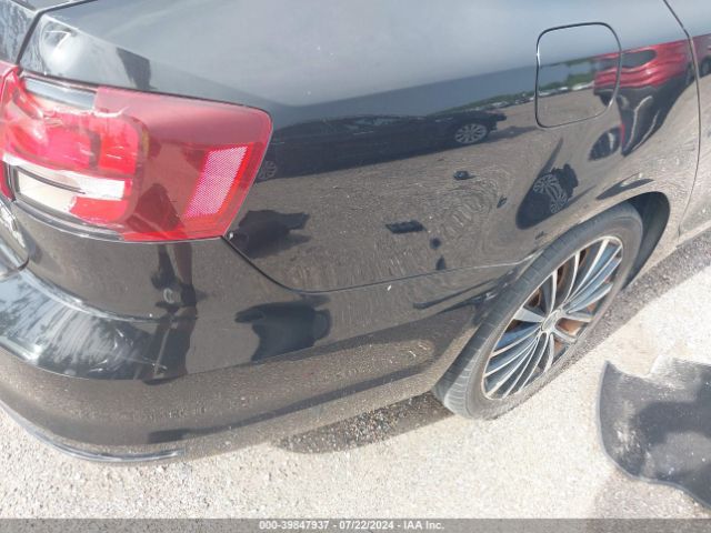 3VWD17AJ7GM416405 Volkswagen Jetta 1.8t Sport