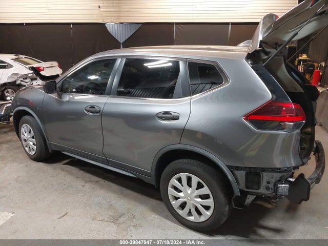 Nissan ROGUE S 2018 JN8AT2MV6JW313229 Image 3
