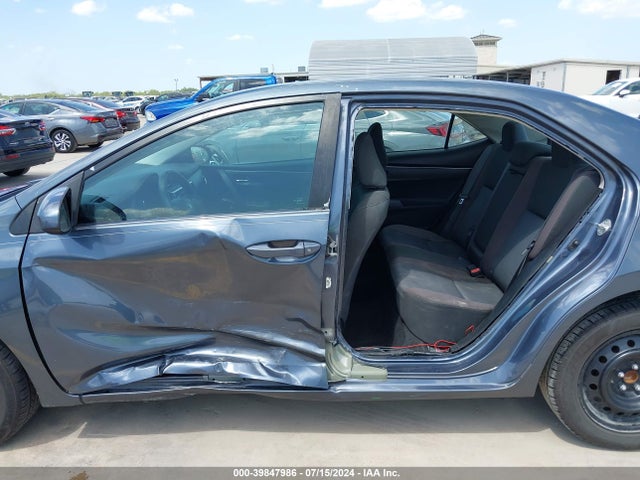 Toyota COROLLA LE 2018 5YFBURHE9JP821493 Image 6