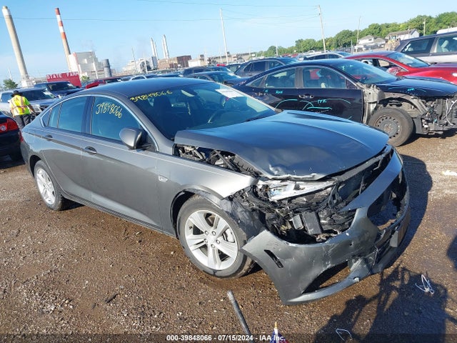 2018 W04GL6SX3J1109769 main image