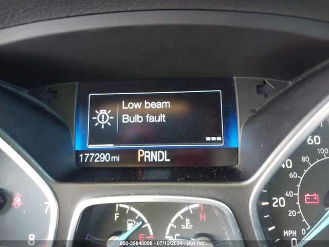 1FADP3F2XFL234327 Ford FOCUS SE