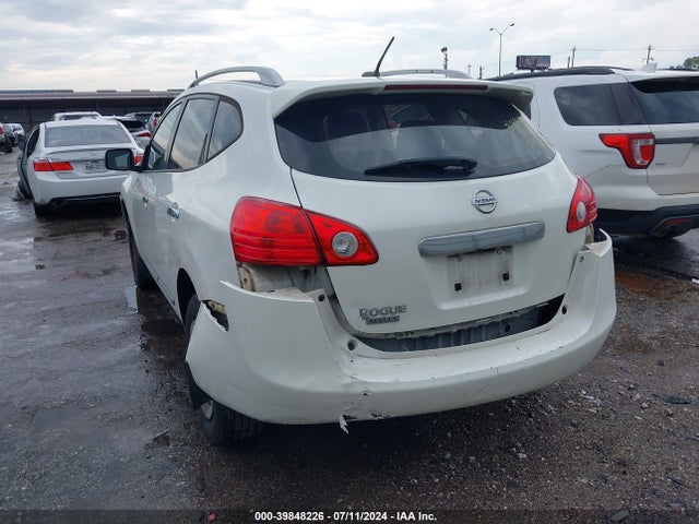 Nissan Rogue Select S 2015 JN8AS5MTXFW151552 Image 3