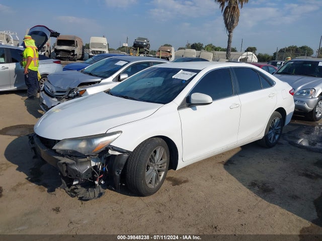 Toyota CAMRY SE 2017 4T1BF1FK0HU393665 Image 2