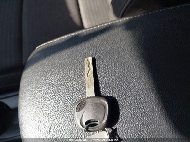 KNDJ23AU6L7040287 KIA SOUL S