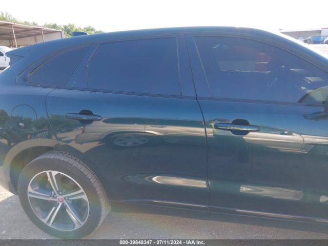 SADCM2BV4HA053669 Jaguar F-PACE S