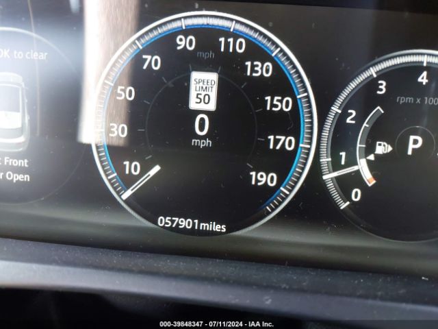 SADCM2BV4HA053669 Jaguar F-PACE S