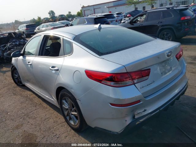 5XXGT4L38KG320798 KIA Optima Lx