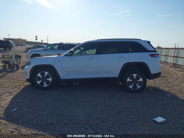 Jeep Grand Cherokee 4xe 2024 1C4RJYB66RC135600 Image 15