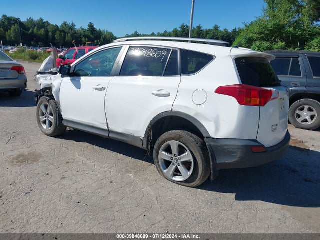 Toyota Rav4 Xle 2015 2T3RFREV7FW367562 Image 3
