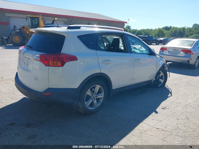 Toyota Rav4 Xle 2015 2T3RFREV7FW367562 Image 4
