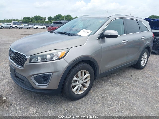 KIA Sorento 3.3l Lx 2017 5XYPGDA55HG210966 Image 2