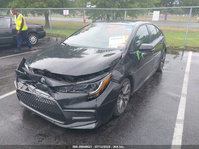 Toyota COROLLA SE 2021 5YFS4MCE3MP063455 Image 2