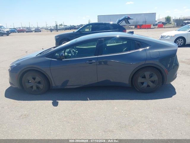 Toyota Prius Le 2023 JTDACAAU2P3000495 Image 14