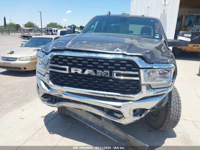 3C6UR5DJ5PG548743 RAM 2500 Big Horn  4x4 6'4 Box