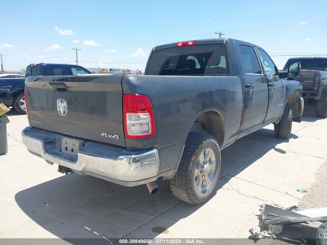3C6UR5DJ5PG548743 RAM 2500 Big Horn  4x4 6'4 Box