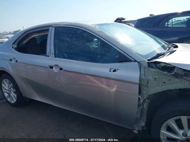 Toyota CAMRY LE 2021 4T1C11AK2MU478575 Image 14