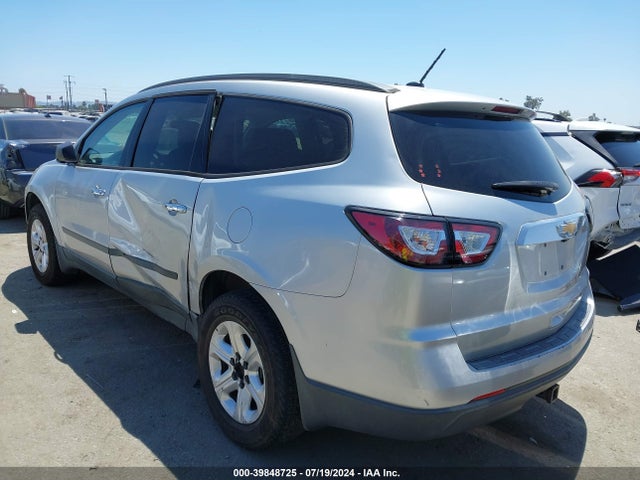Chevrolet Traverse Ls 2015 1GNKRFED3FJ369796 Image 3