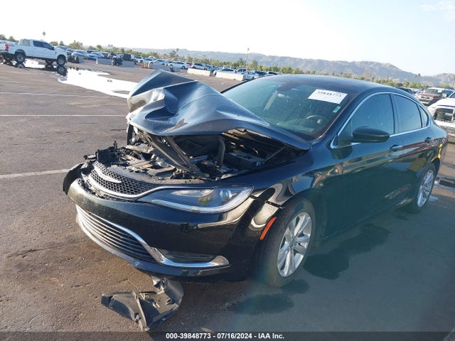 Chrysler 200 Limited 2015 1C3CCCAB9FN758912 Image 2