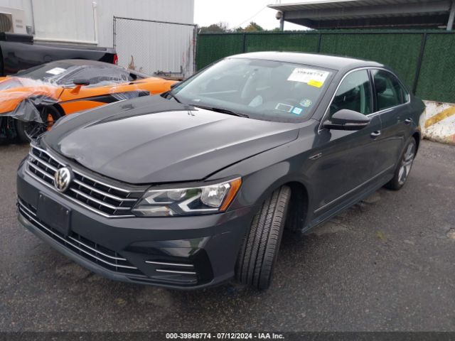 1VWDT7A31HC028374 Volkswagen Passat 1.8t R-line
