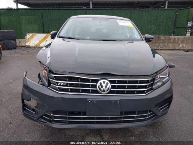 1VWDT7A31HC028374 Volkswagen Passat 1.8t R-line