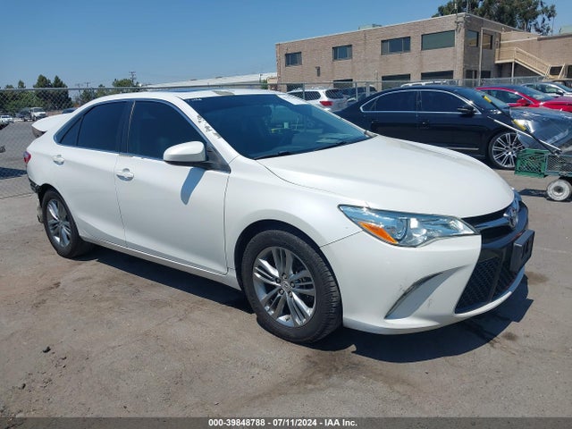 Toyota CAMRY SE 2015 4T1BF1FK2FU033018 головне зображення