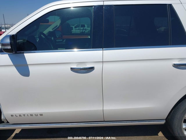 Ford Expedition Platinum 2018 1FMJU1LT3JEA70676 Image 15