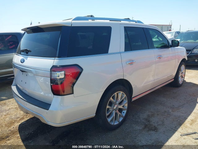 Ford Expedition Platinum 2018 1FMJU1LT3JEA70676 Image 4