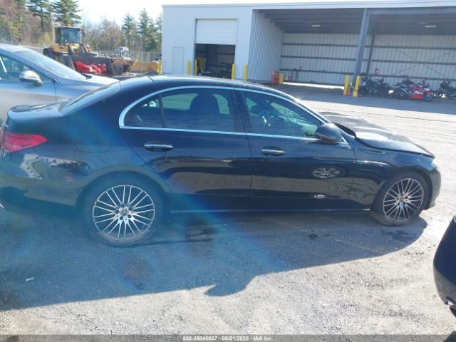 W1KAF4HB8NR053120 Mercedes-Benz C 300 4matic