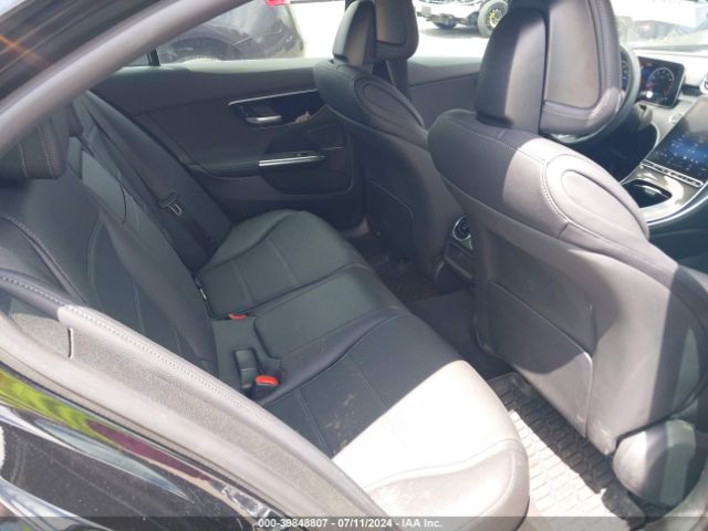 W1KAF4HB8NR053120 Mercedes-Benz C 300 4matic