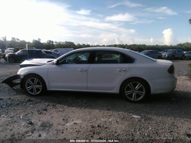 1VWBT7A34EC111462 Volkswagen Passat 1.8t Se